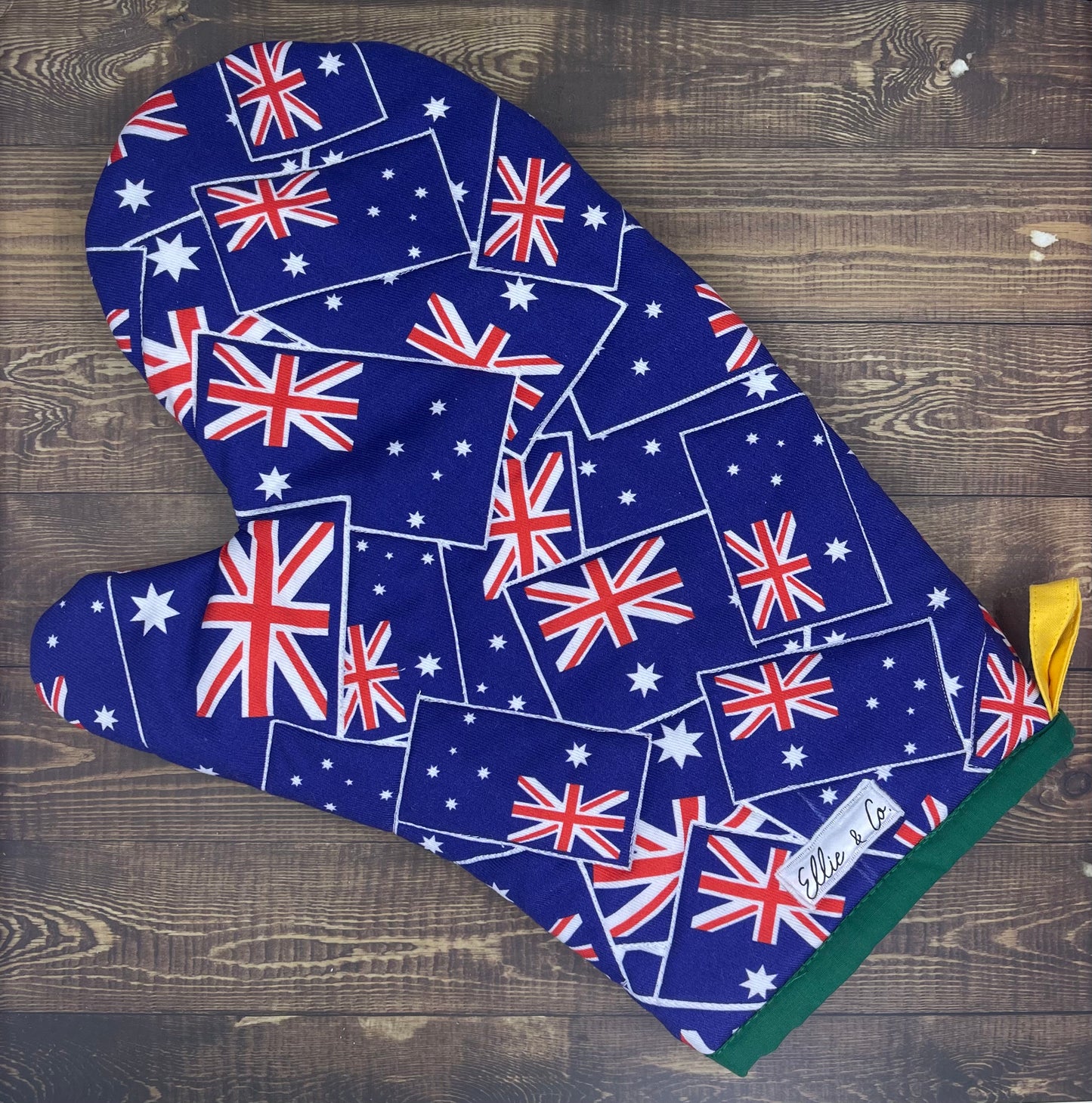 Australia Day 3 Layer Oven/BBQ Mitten